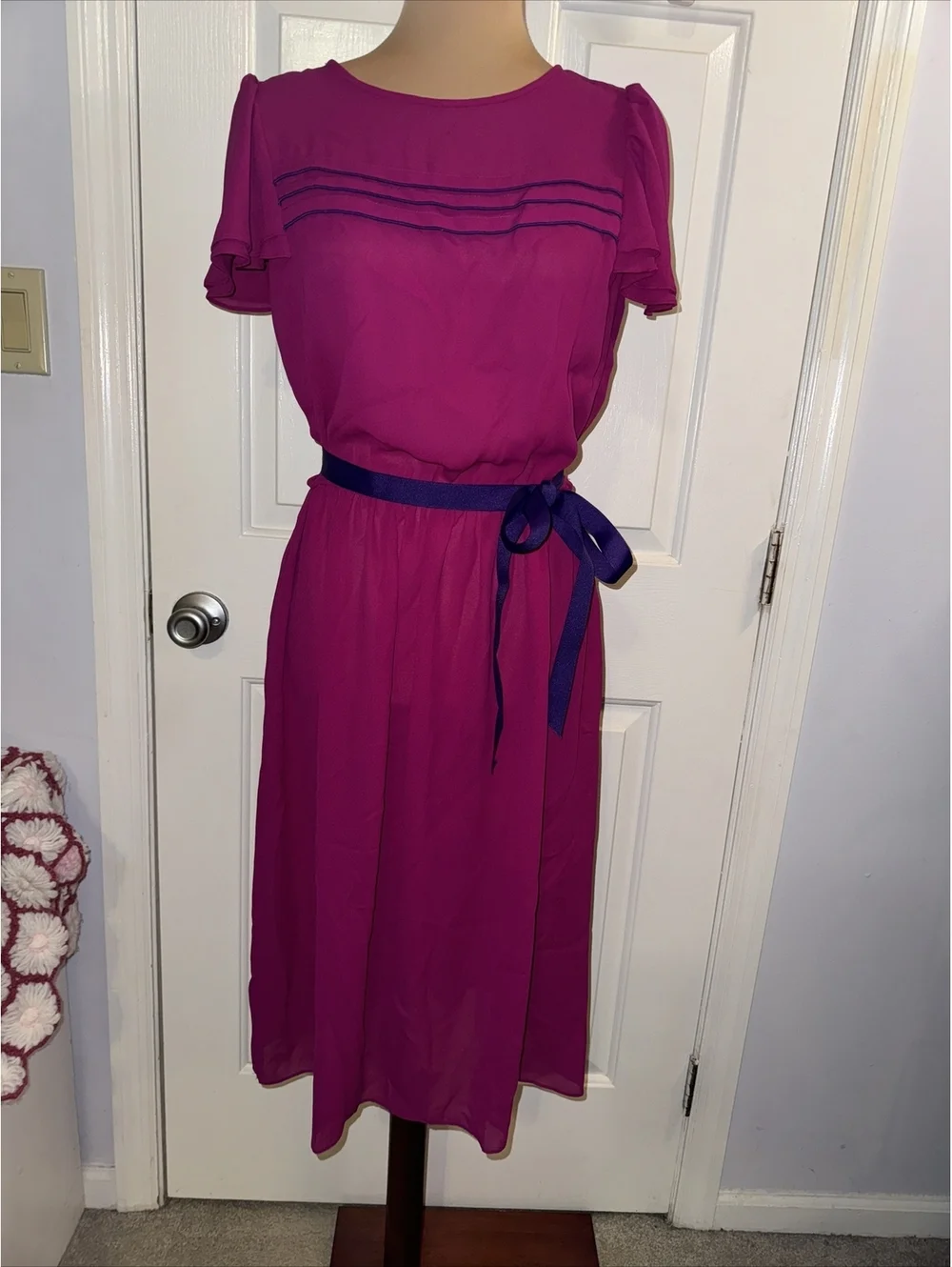 Vintage 80s Fushia Chiffon Boho Secretary Light Sheer Midi Dress size 6/8